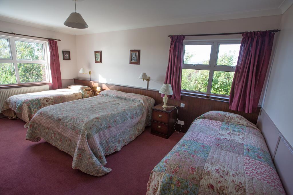 Teac Campbell Bed & Breakfast Bunbeg Bagian luar foto