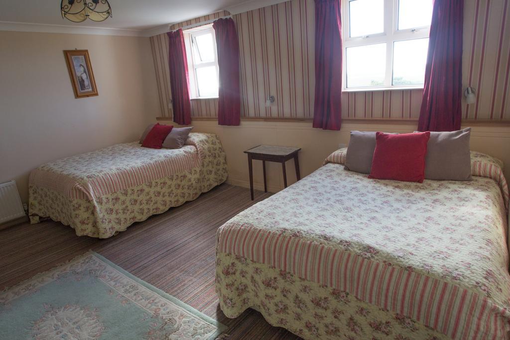 Teac Campbell Bed & Breakfast Bunbeg Bagian luar foto